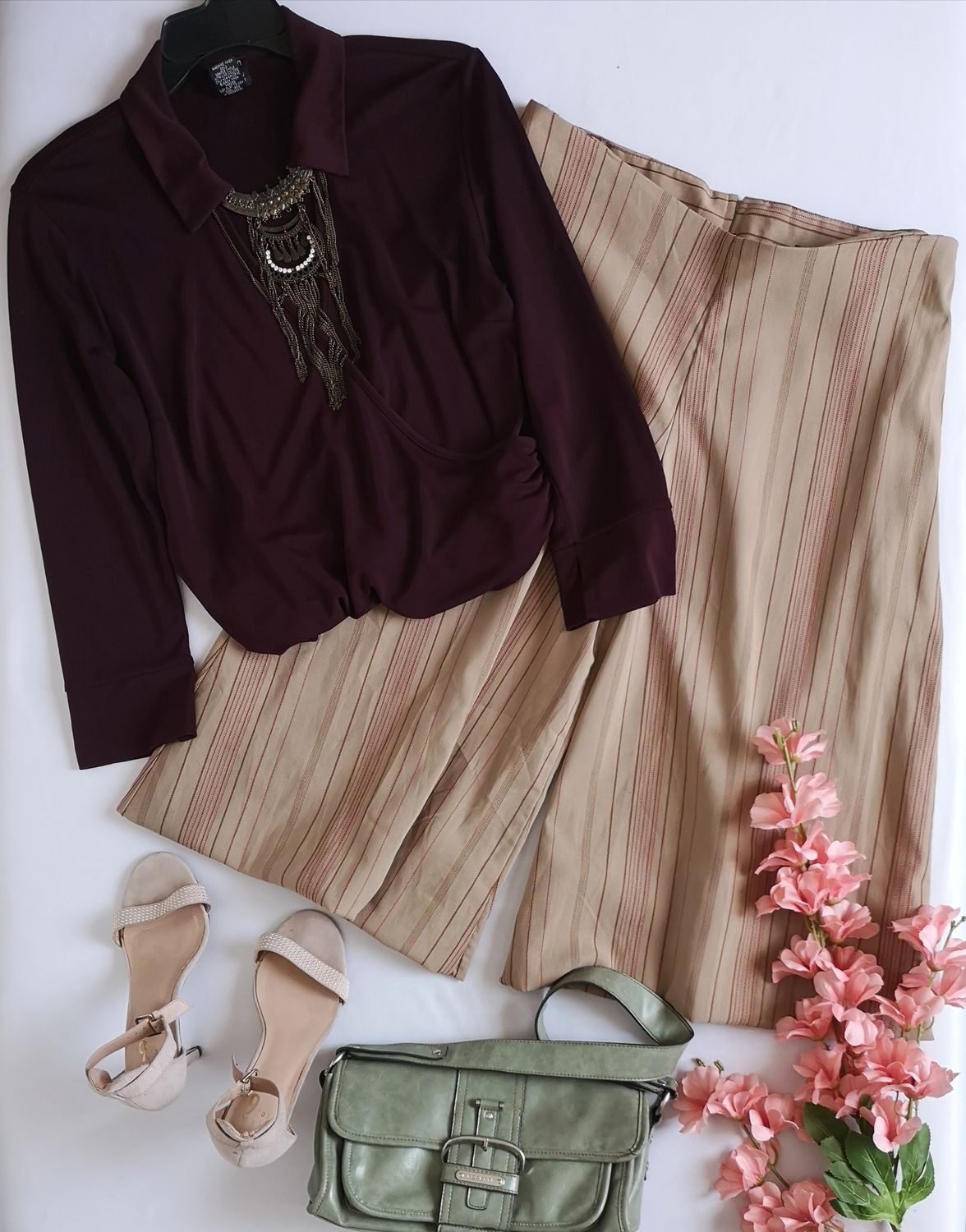 PANTALÓN TIPO CULOTTE Y BLUSA TALLADA ⚓