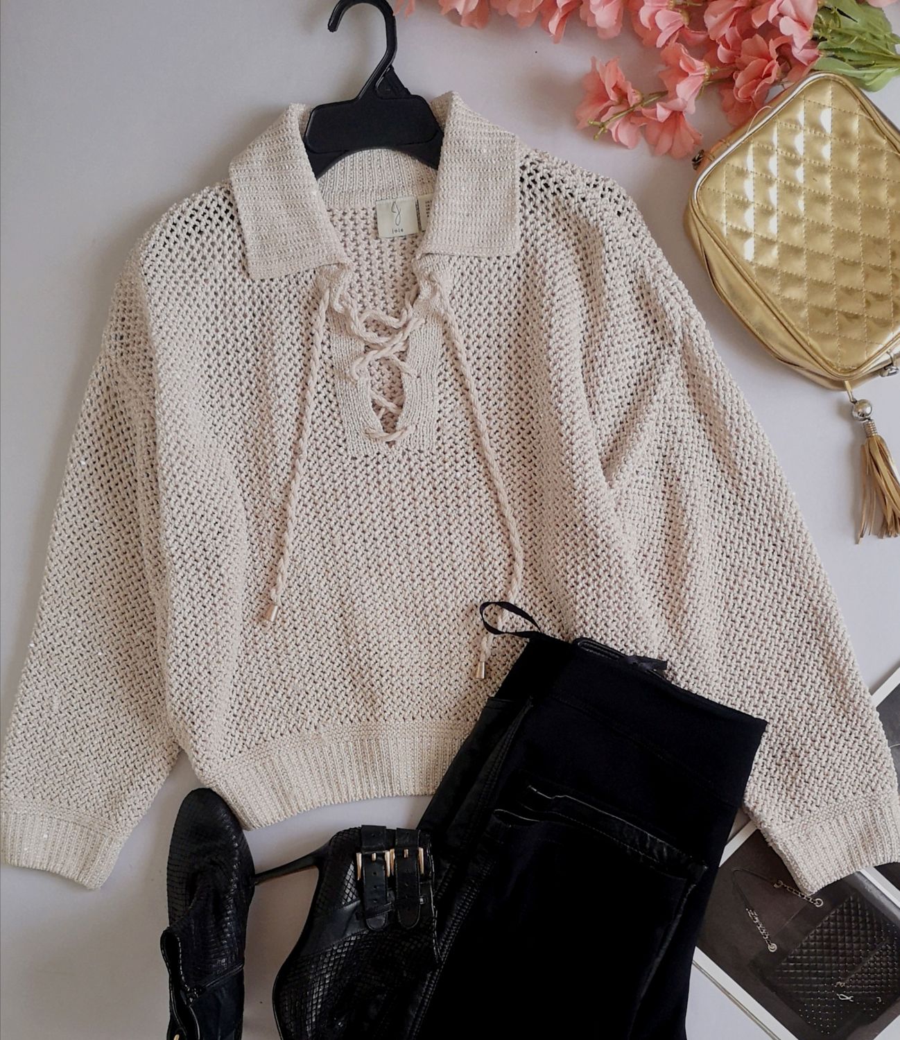 SUÉTER CON LENTEJUELAS PEQUEÑAS