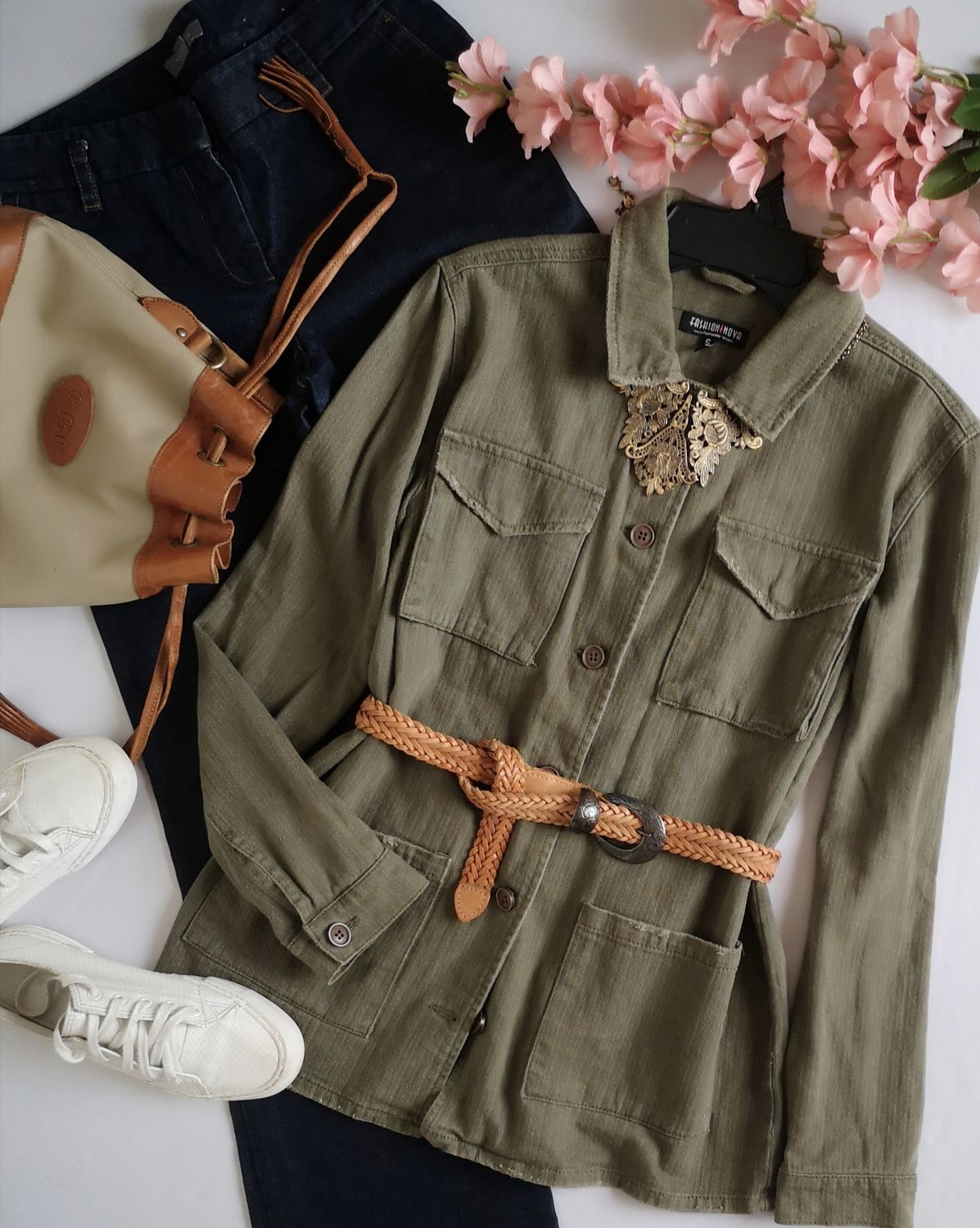 CHAQUETA CON BOTONES ⚓