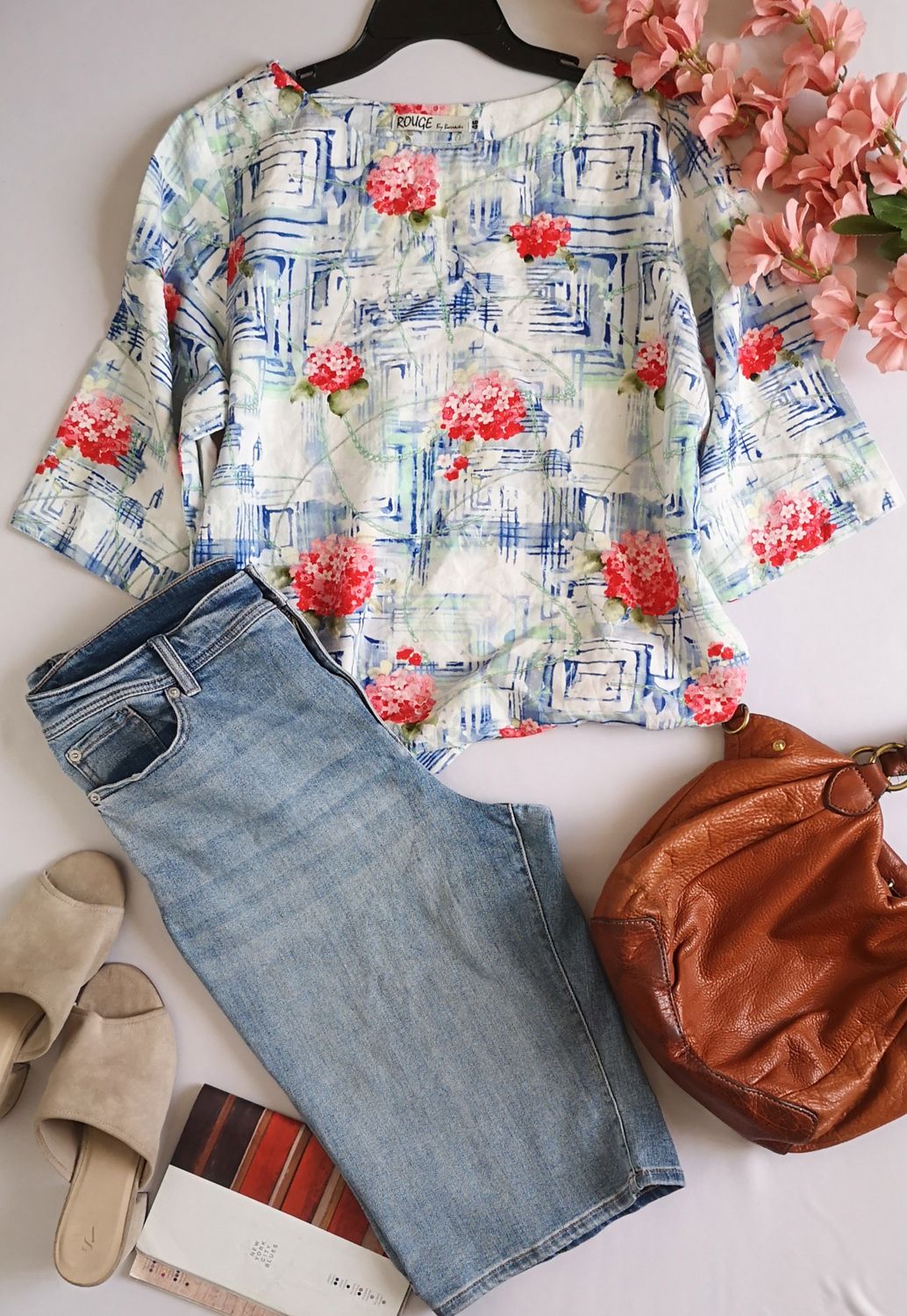 BERMUDA Y BLUSA ESTILO CUADRADO