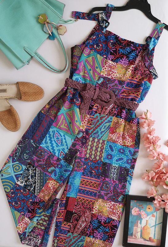 ENTERIZO CON ZIPPER A UN LADO INCLUYE CINCHO