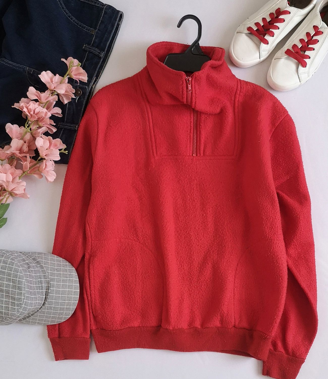 SUÉTER CON ZIPPER ADELANTE 💙