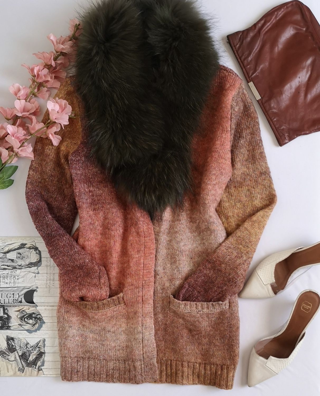 CÁRDIGAN CON BOLSAS ADELANTE