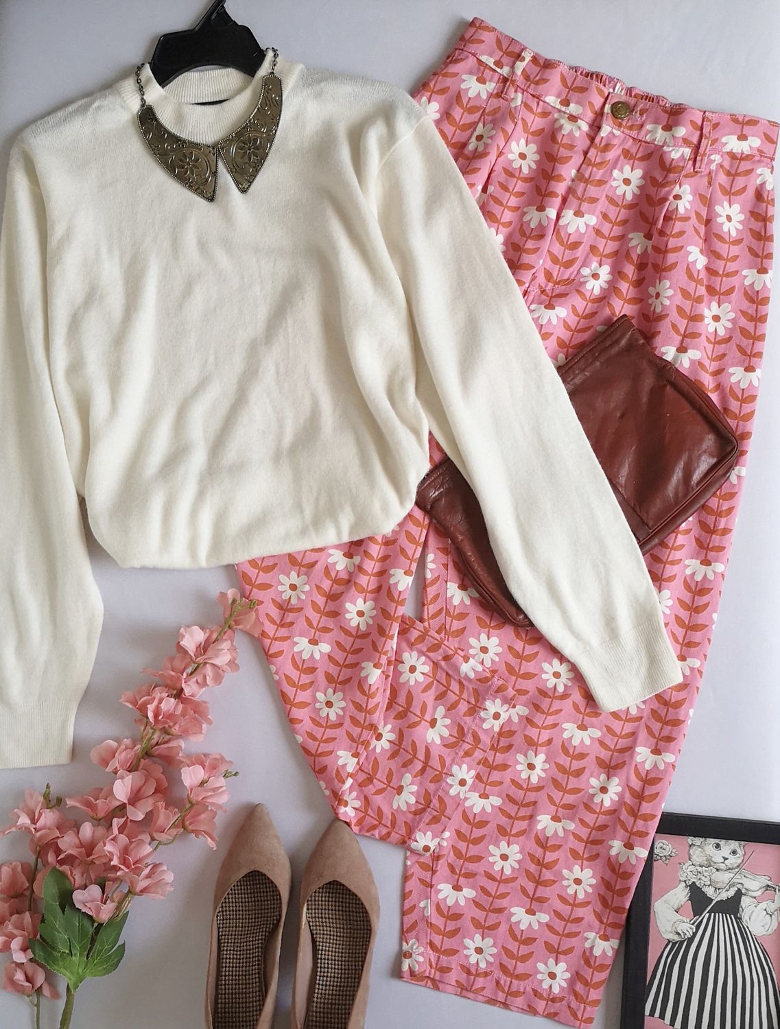 SUÉTER CUELLO ALTO Y PANTALÓN BOMBACHO