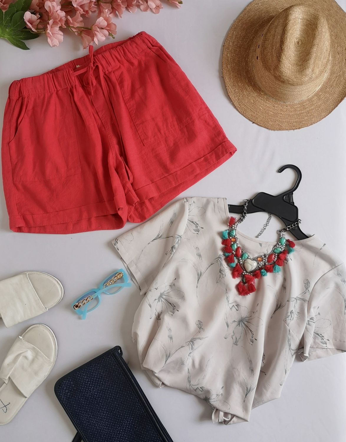 BLUSA ABIERTA DE ATRÁS Y SHORT DE LINO ❤️