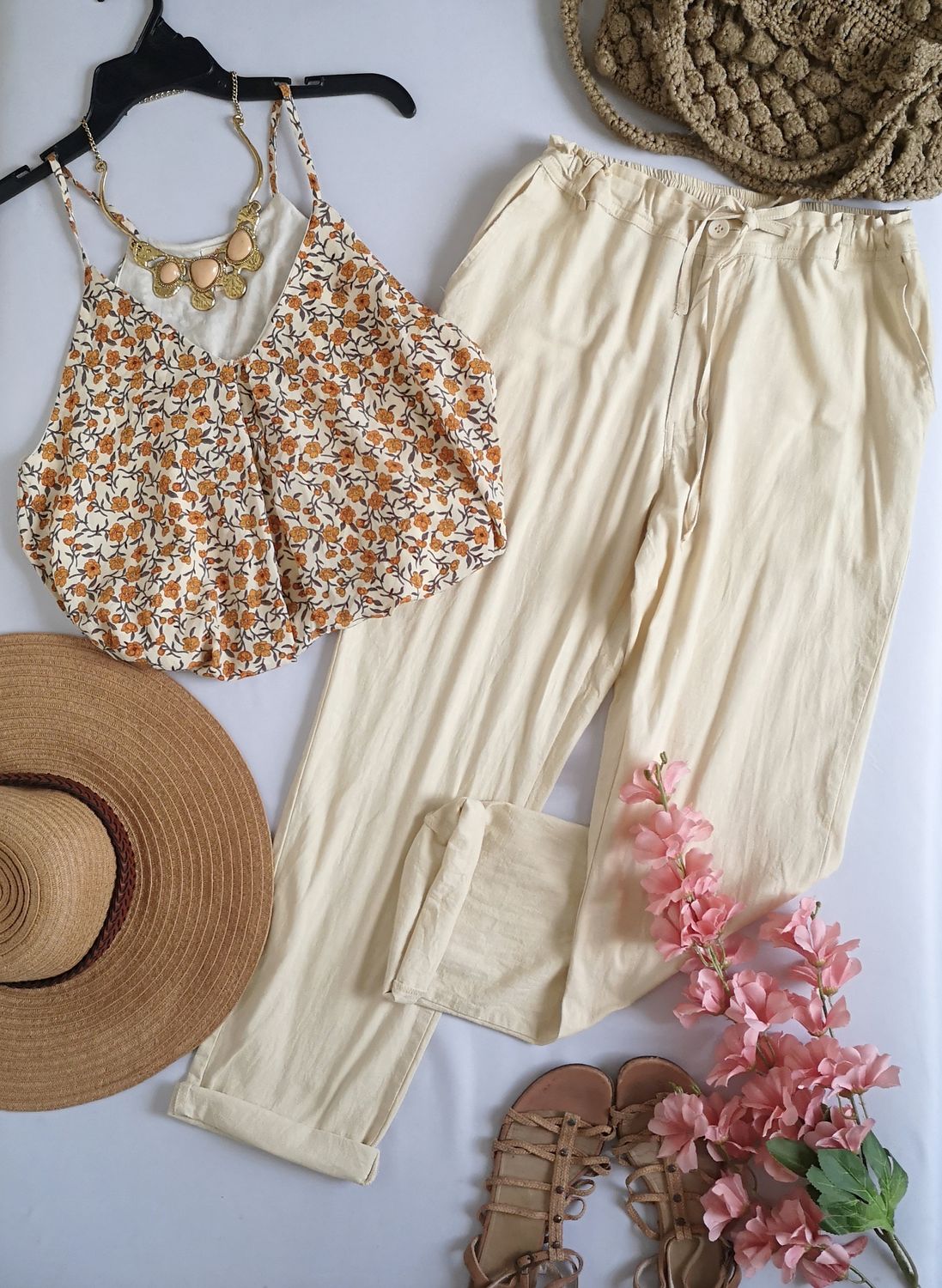 BLUSA DE TIRANTES Y PANTALÓN CON ELÁSTICO EN LA CINTURA ⚓