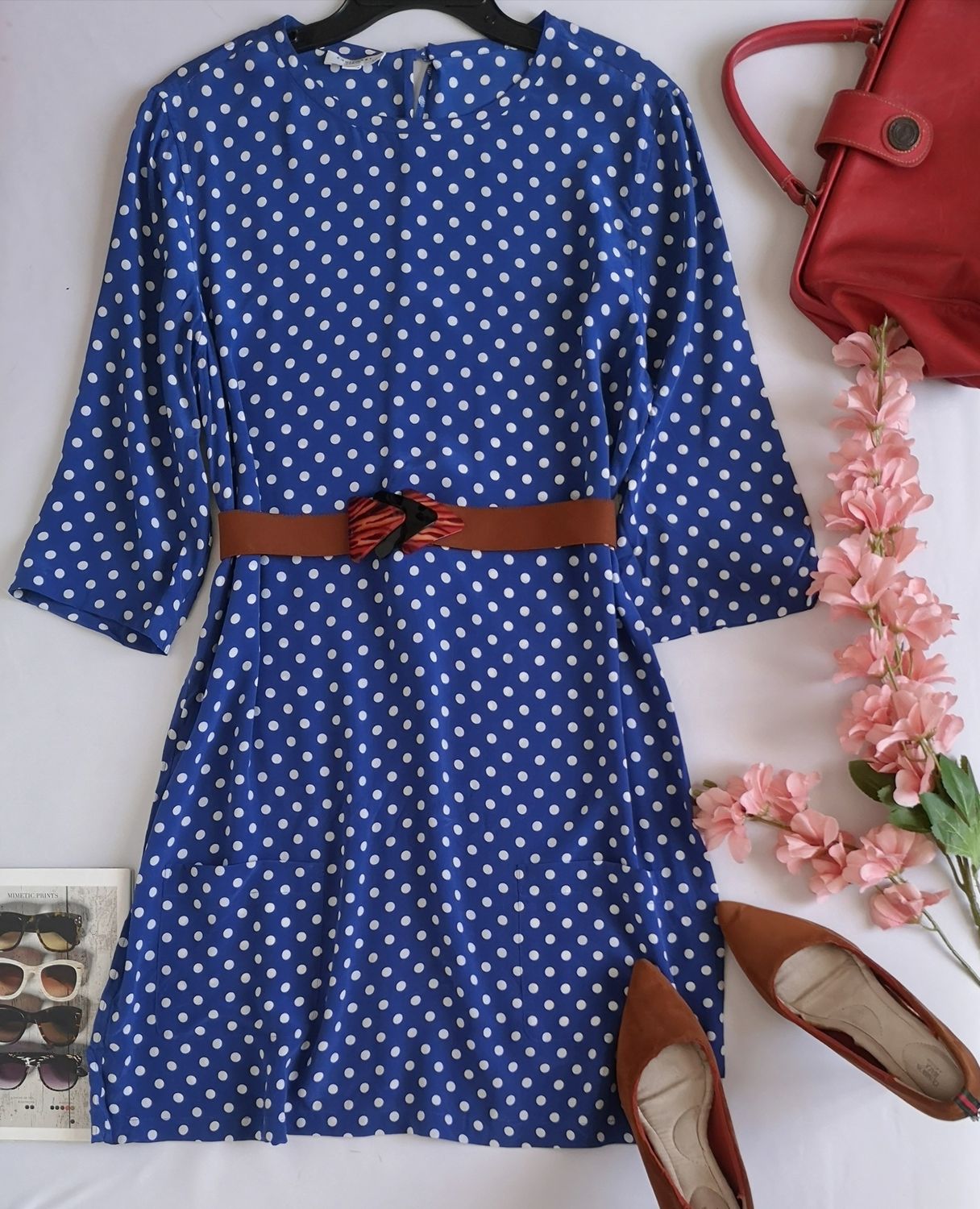 VESTIDO CORTE RECTO DE SEDA INCLUYE CINCHO