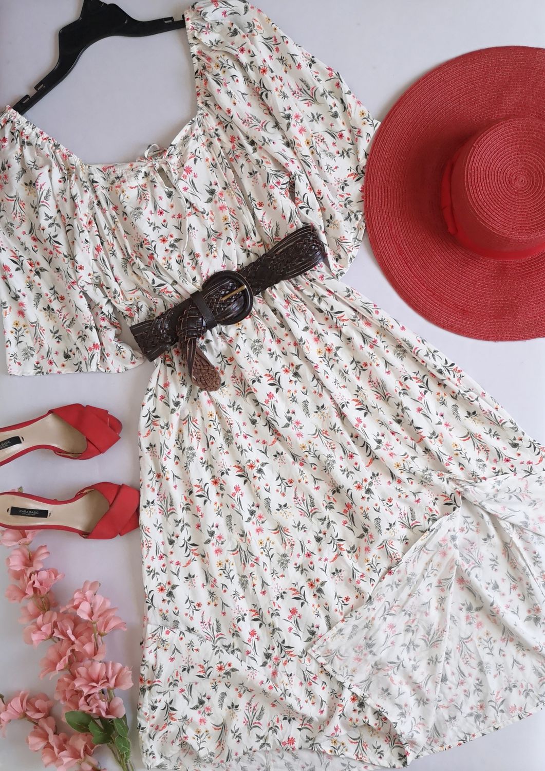 VESTIDO CUELLO CUADRADO INCLUYE CINCHO ⚓