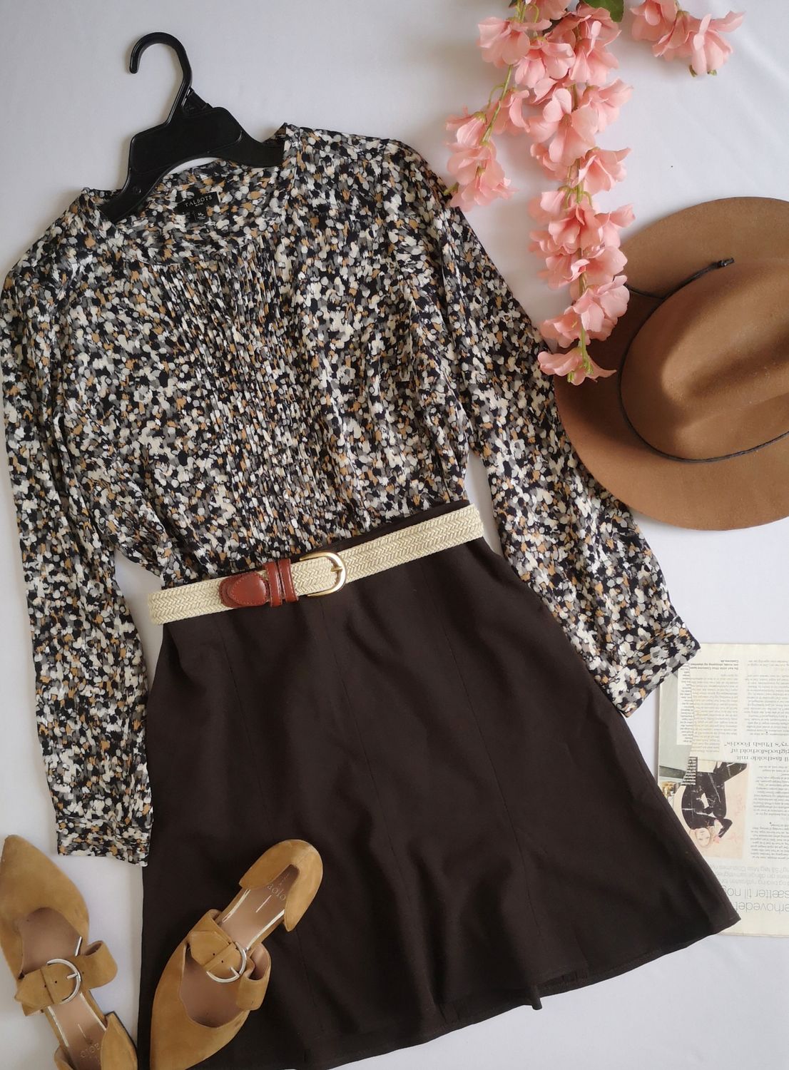 FALDA CAMPANA Y BLUSA MANGA LARGA