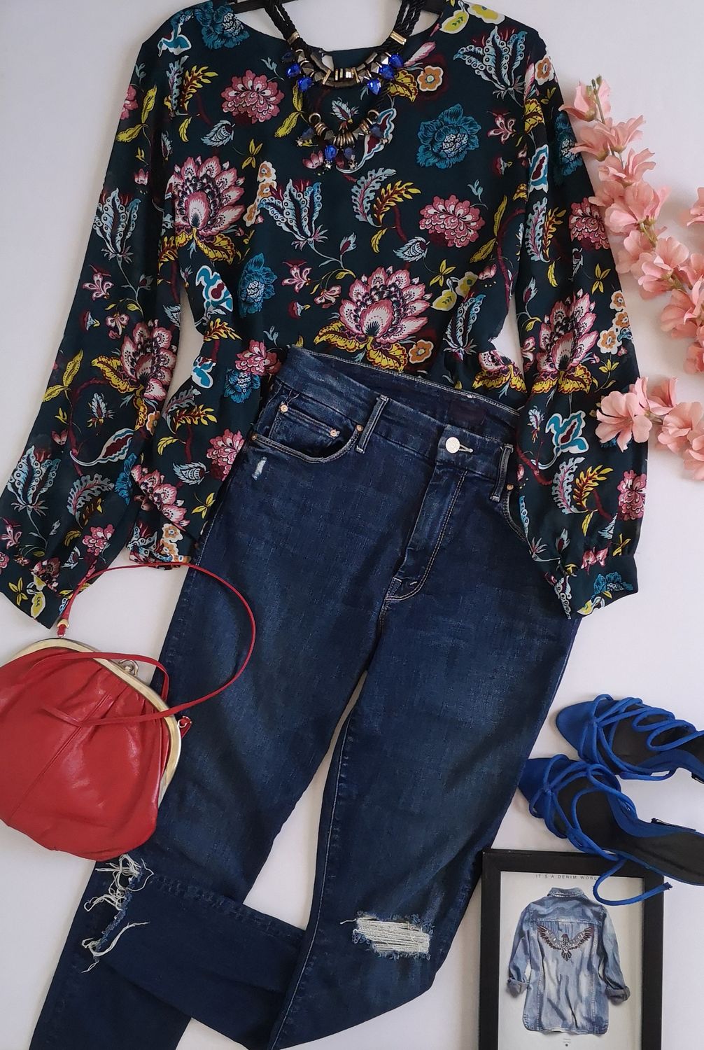 JEANS CINTURA ALTA Y BLUSA PEPLUM ⚓