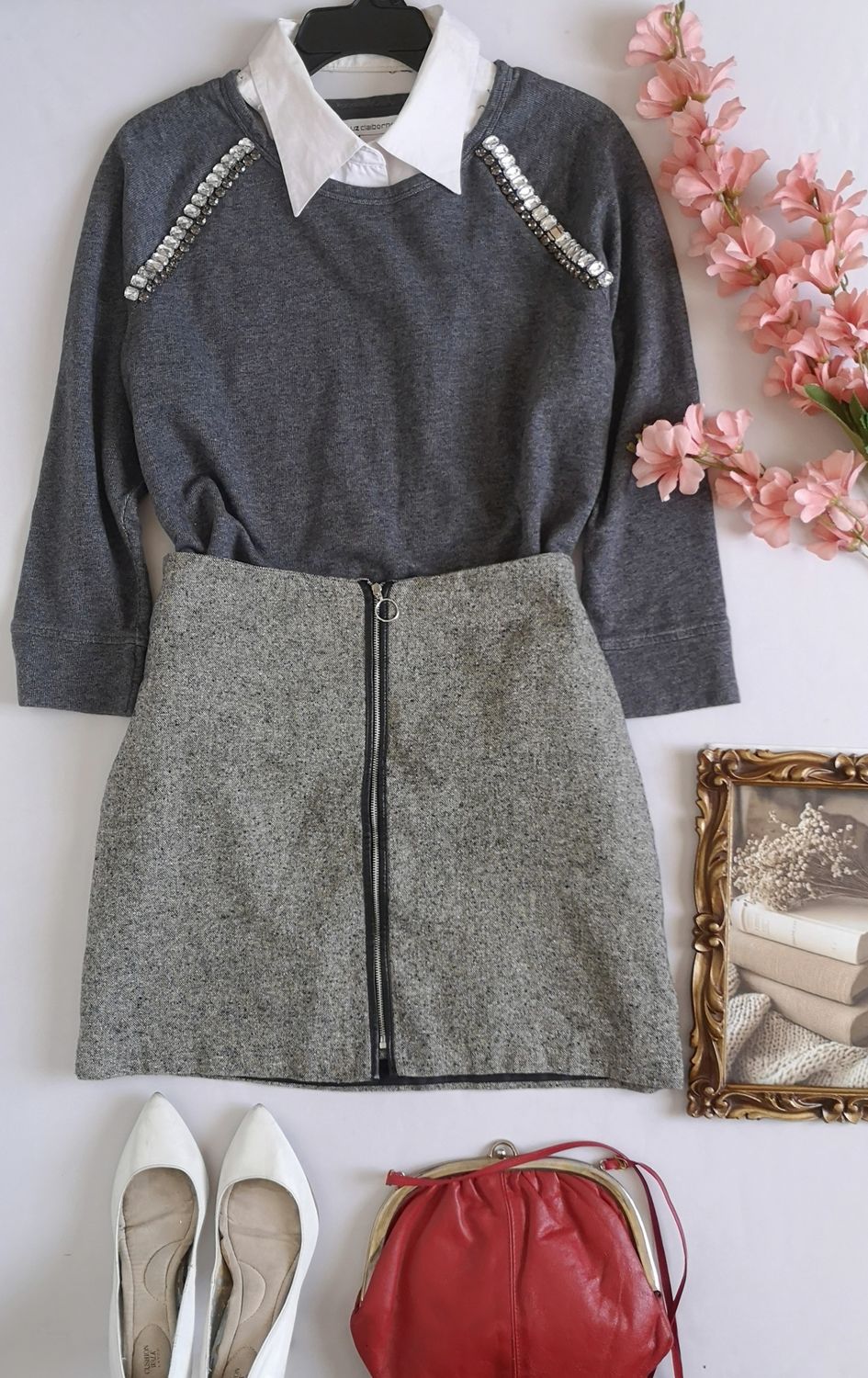 FALDA CORTA Y SUÉTER BORDADO ⚓