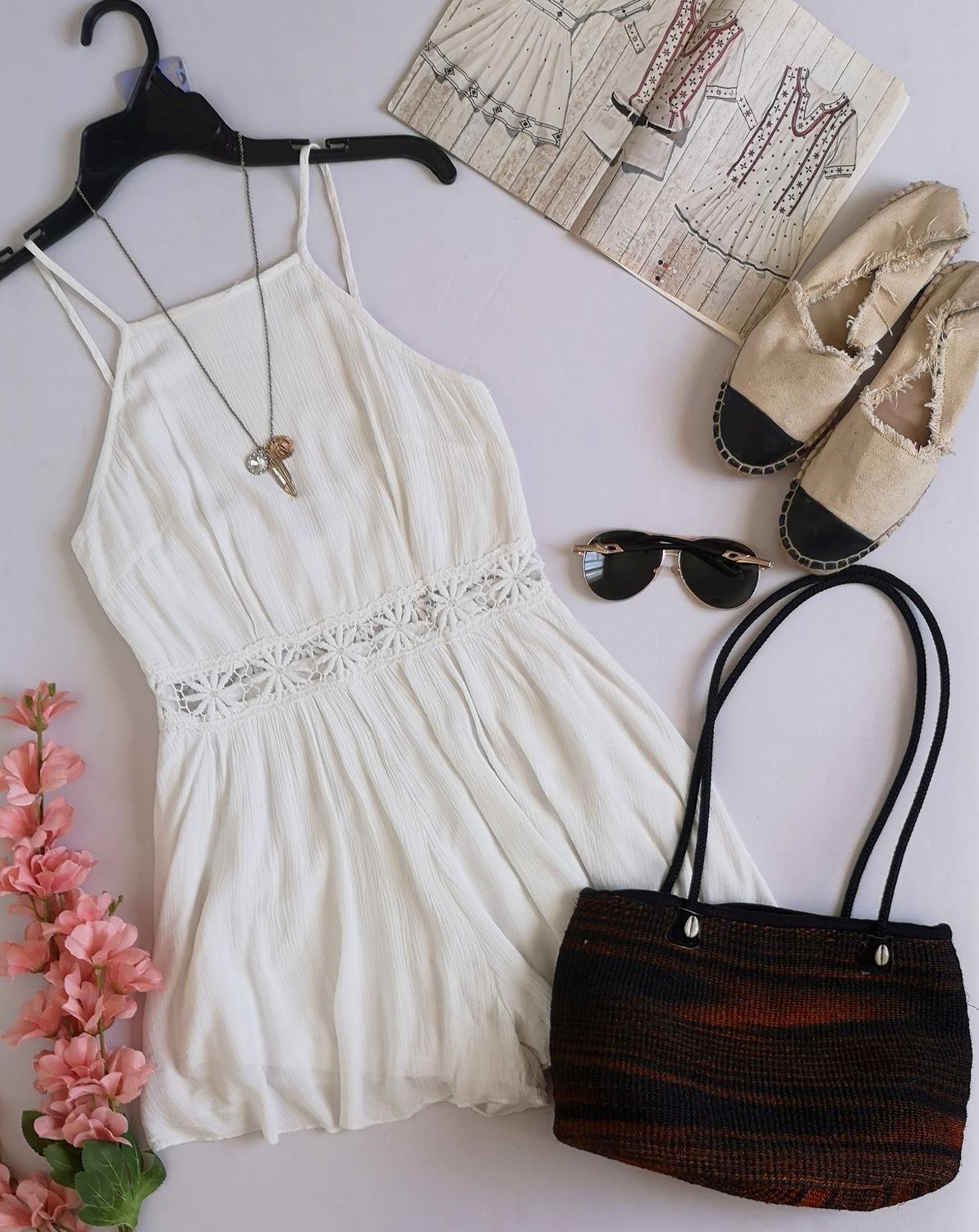 ENTERIZO ABIERTO DE ATRÁS INCLUYE COLLAR