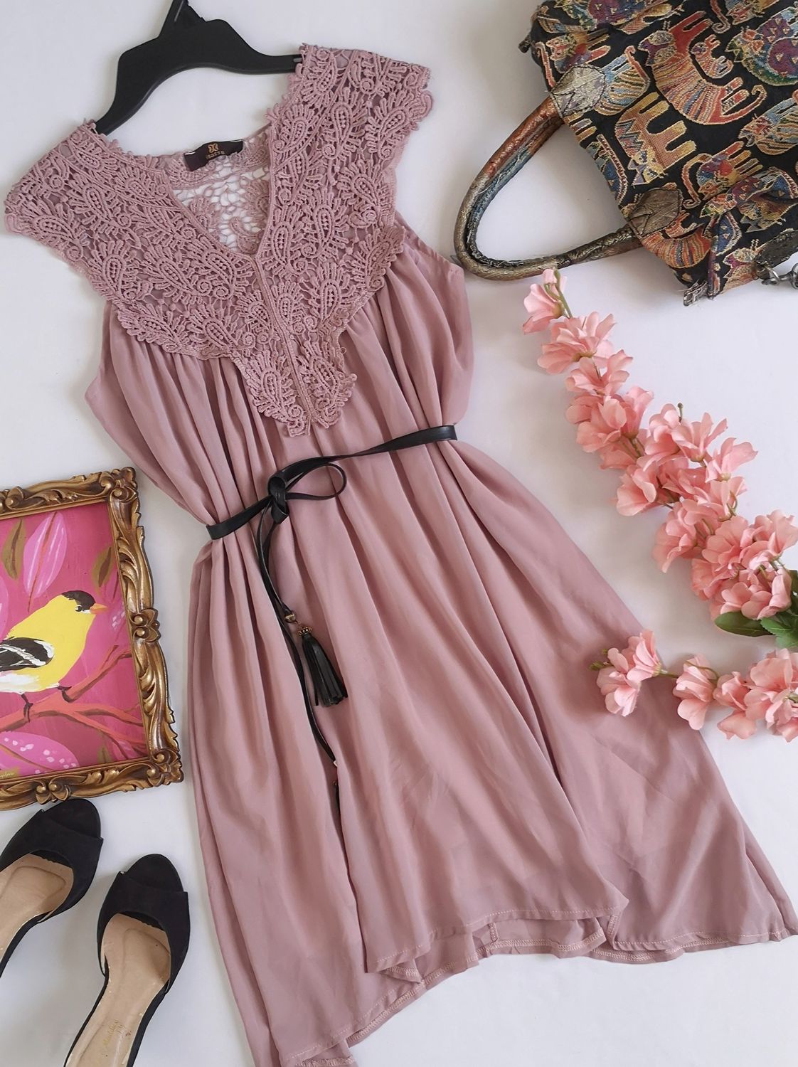 VESTIDO HOLGADO INCLUYE CINCHO