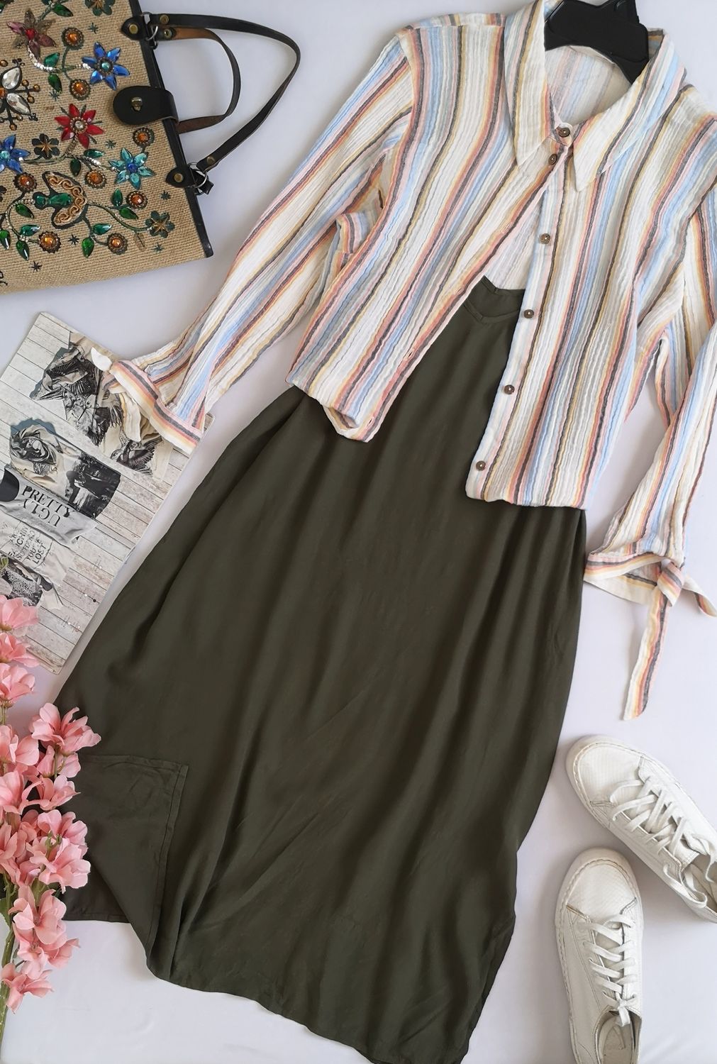 VESTIDO DE TIRANTES Y BLUSA CORRUGADA ⚓