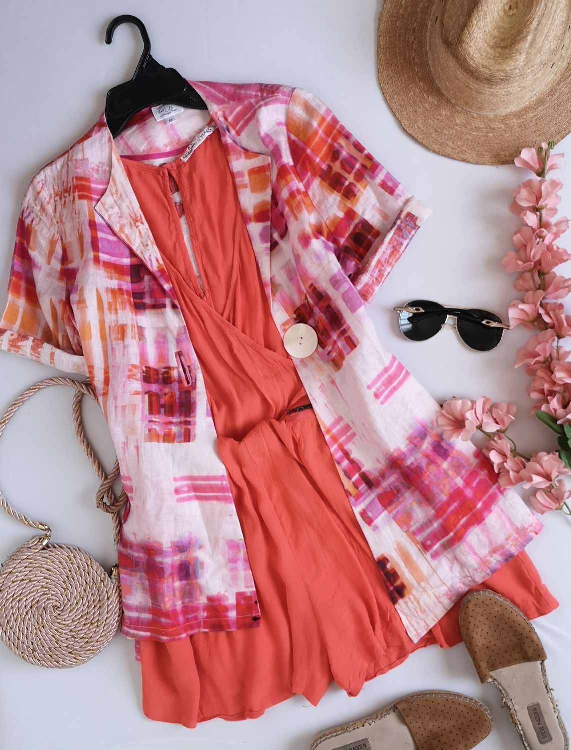 CHAQUETA DE LINO CON ENTERIZO