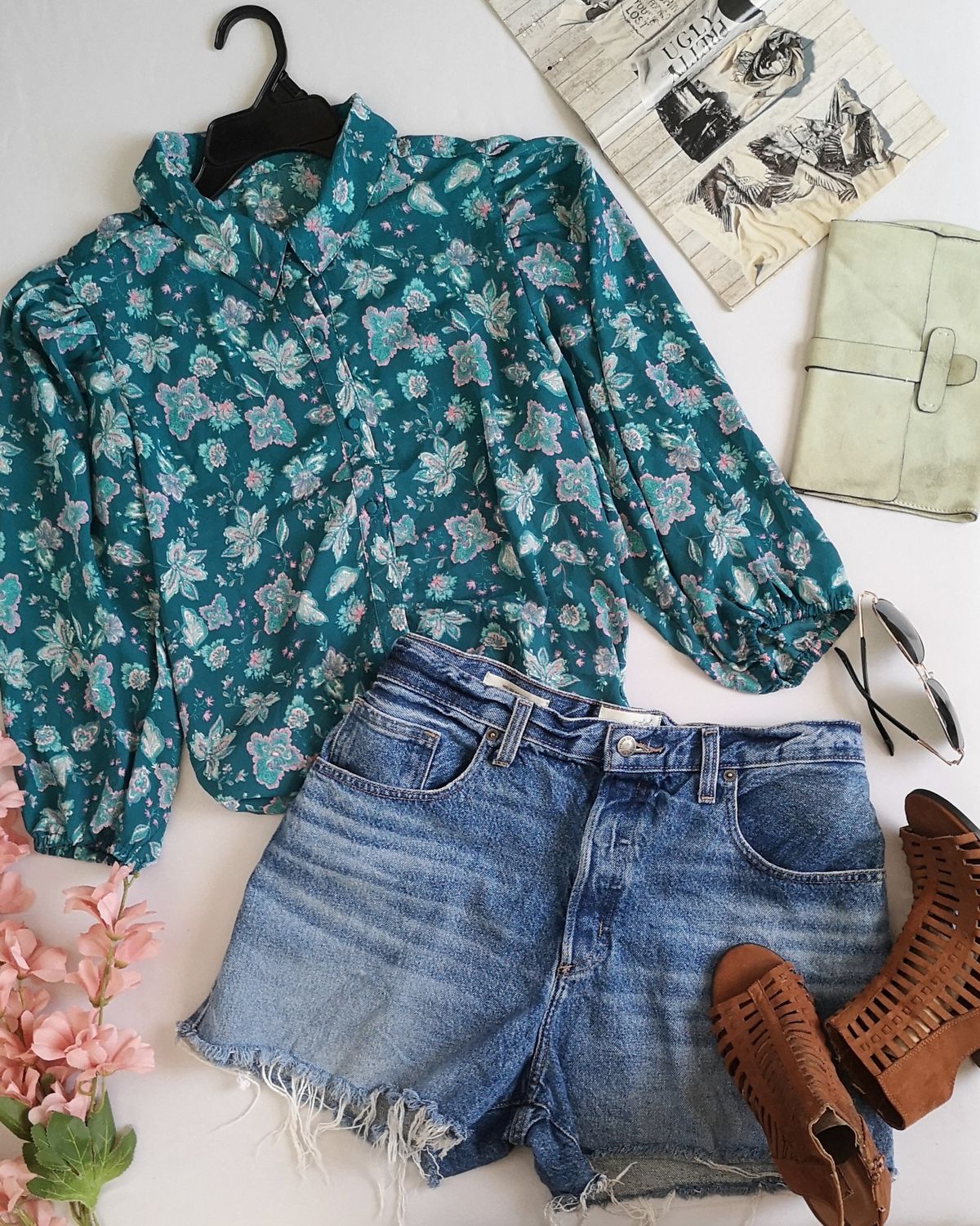 BLUSA MANGAS BOMBACHAS Y SHORT ⚓