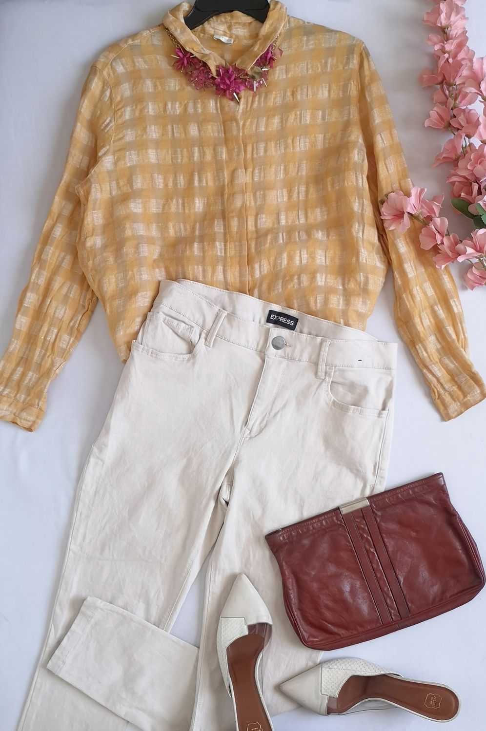 BLUSA DE LINO Y PANTALÓN DE ALGODÓN