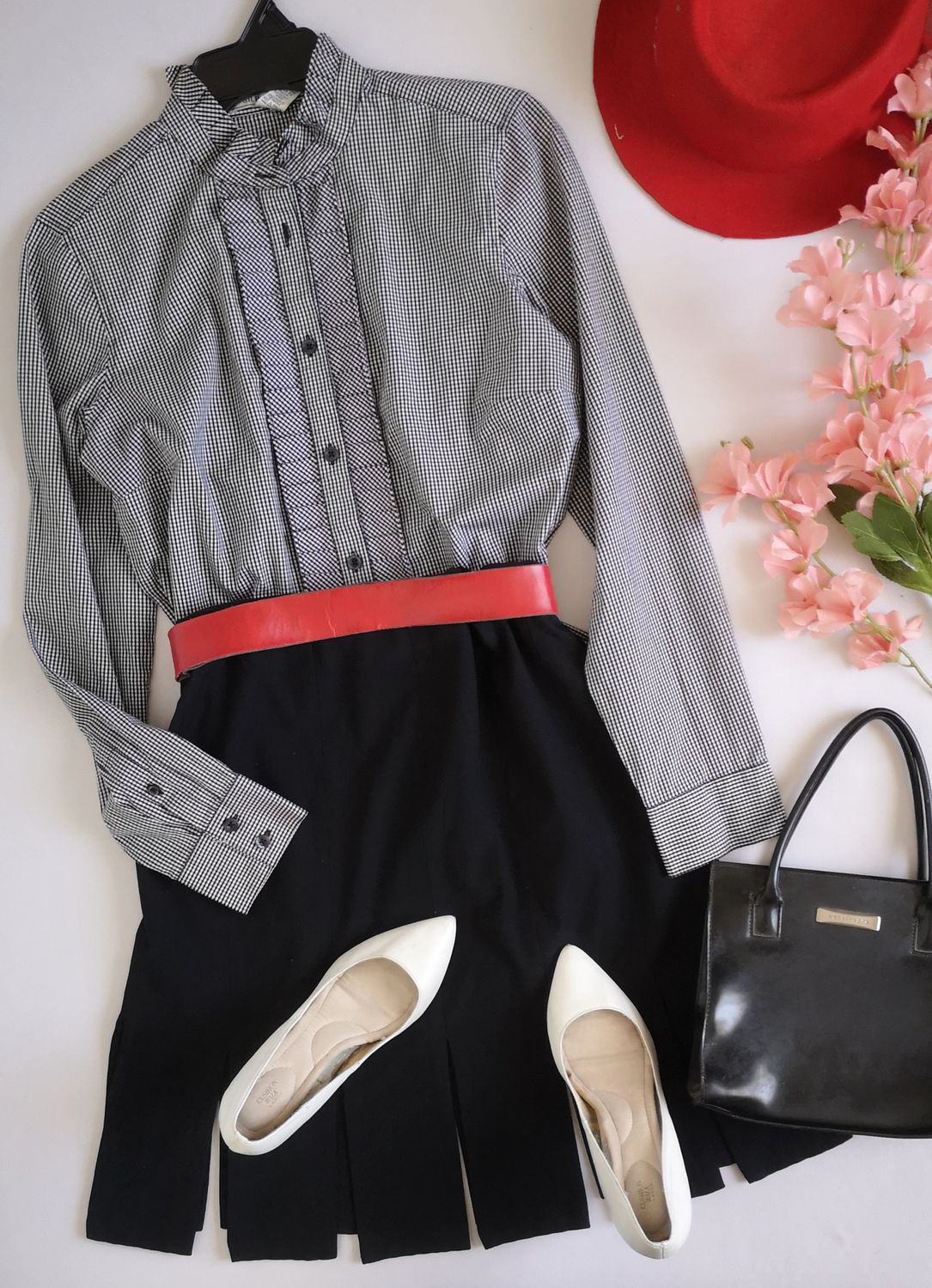 BLUSA MANGA LARGA CON FALDA