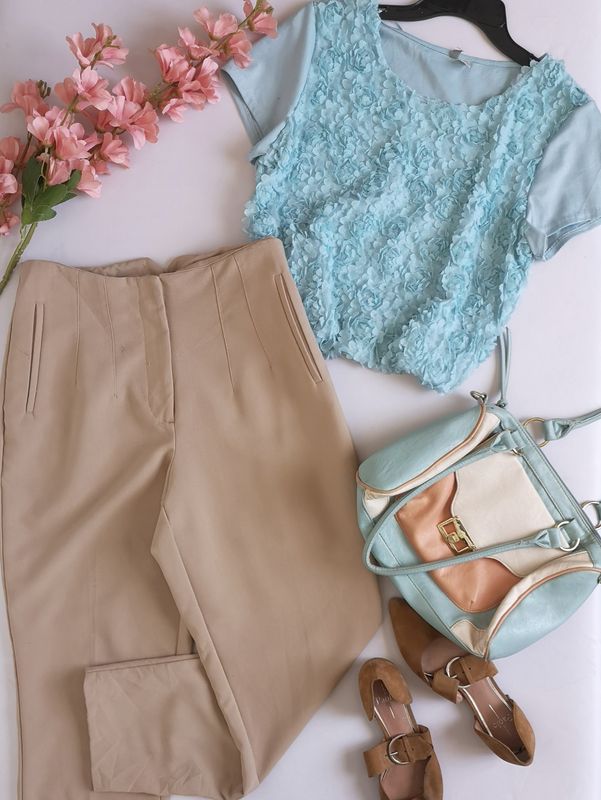 PANTALÓN CINTURA ALTA Y BLUSA ❤️