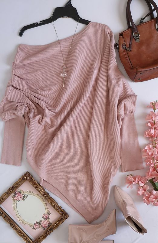 VESTIDO ASIMÉTRICO ACANALADO INCLUYE COLLAR 💙