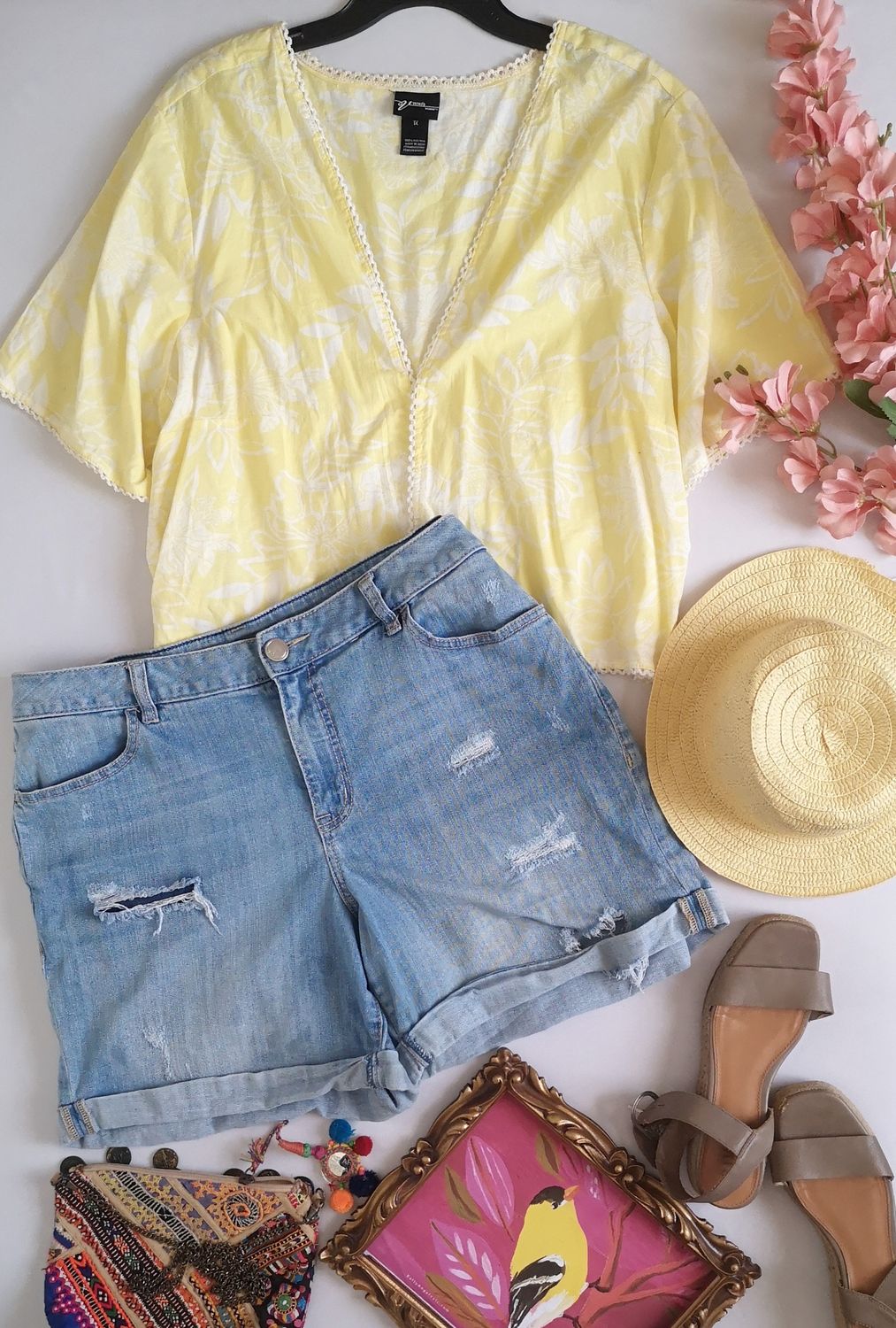 BLUSA DE ALGODÓN CON SHORT RASGADO ⚓