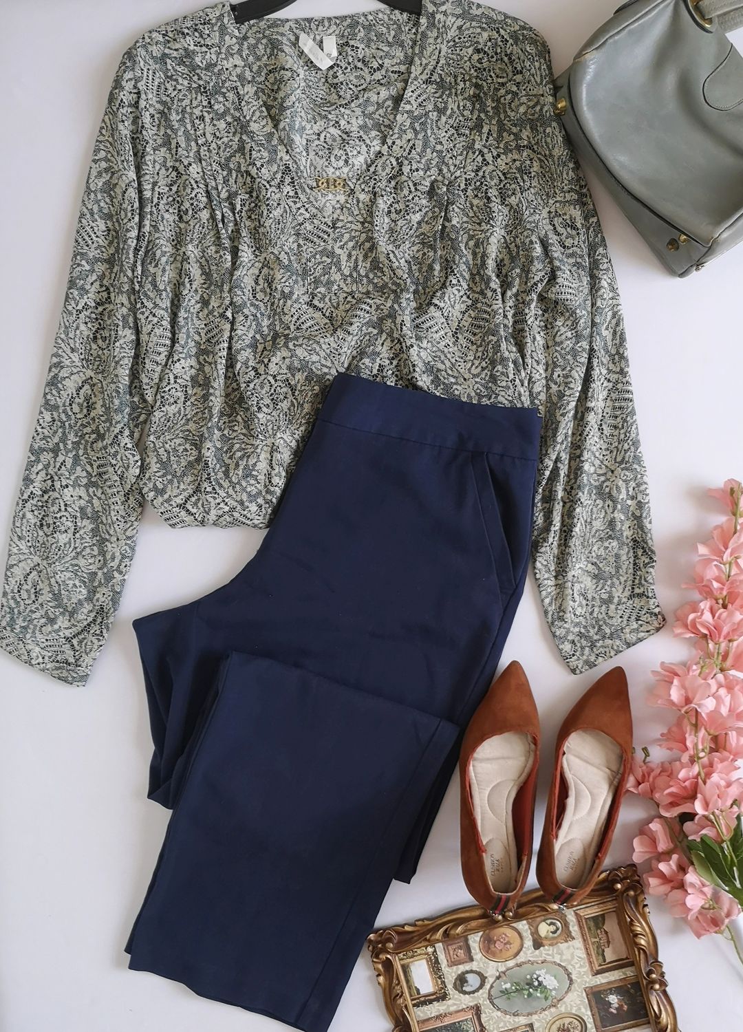 PANTALÓN SEMI FORMAL Y BLUSA MANGA LARGA ⚓