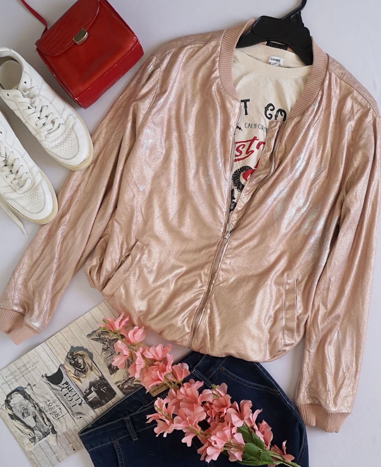 BOMBER JACKET