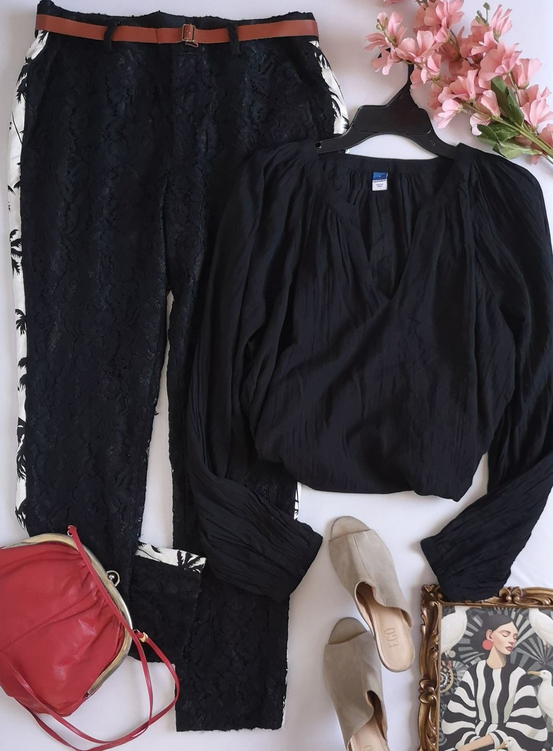 PANTALÓN DE ENCAJE Y BLUSA TIPO BOHO