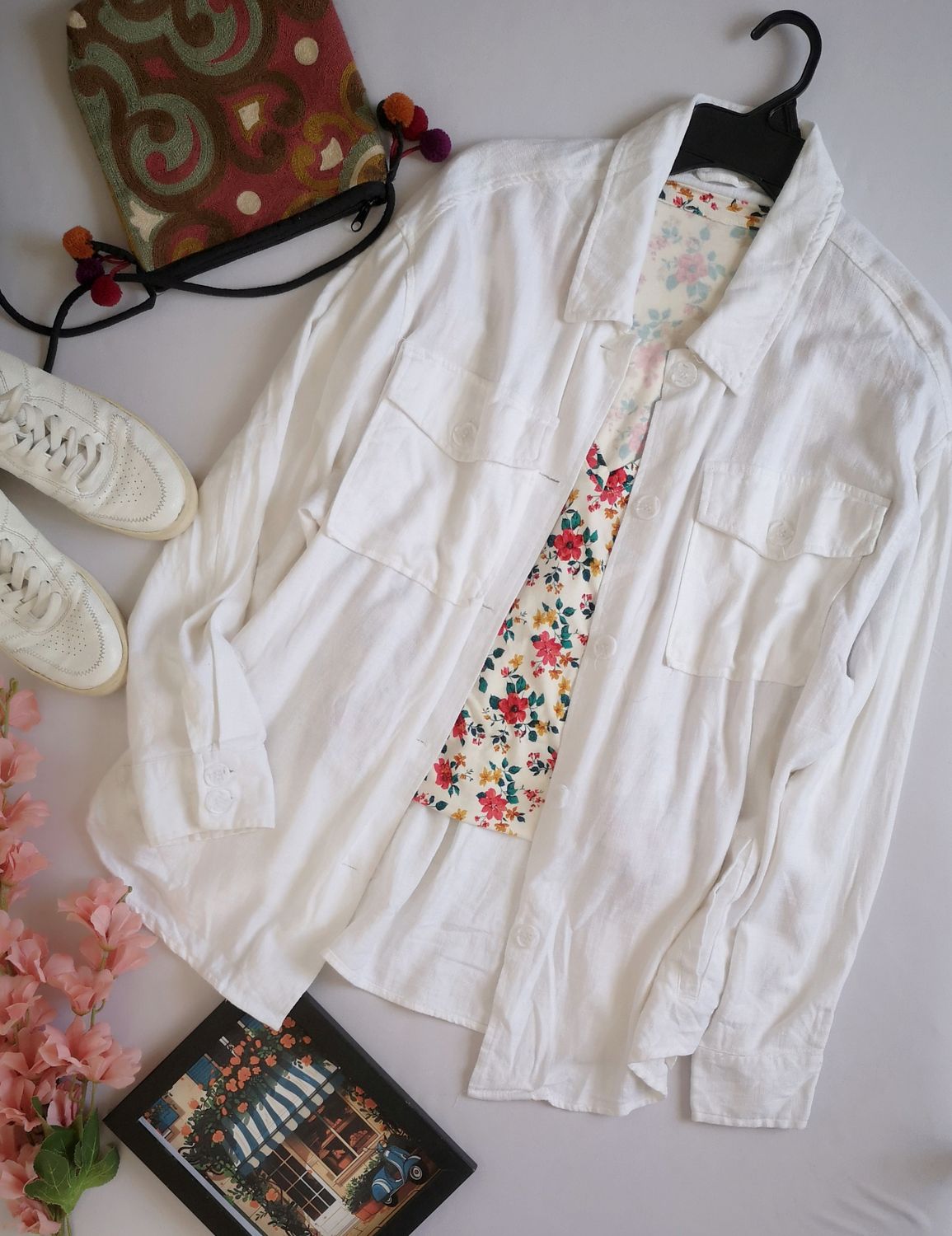 CHAQUETA DE LINO Y BLUSA MANGA CORTA