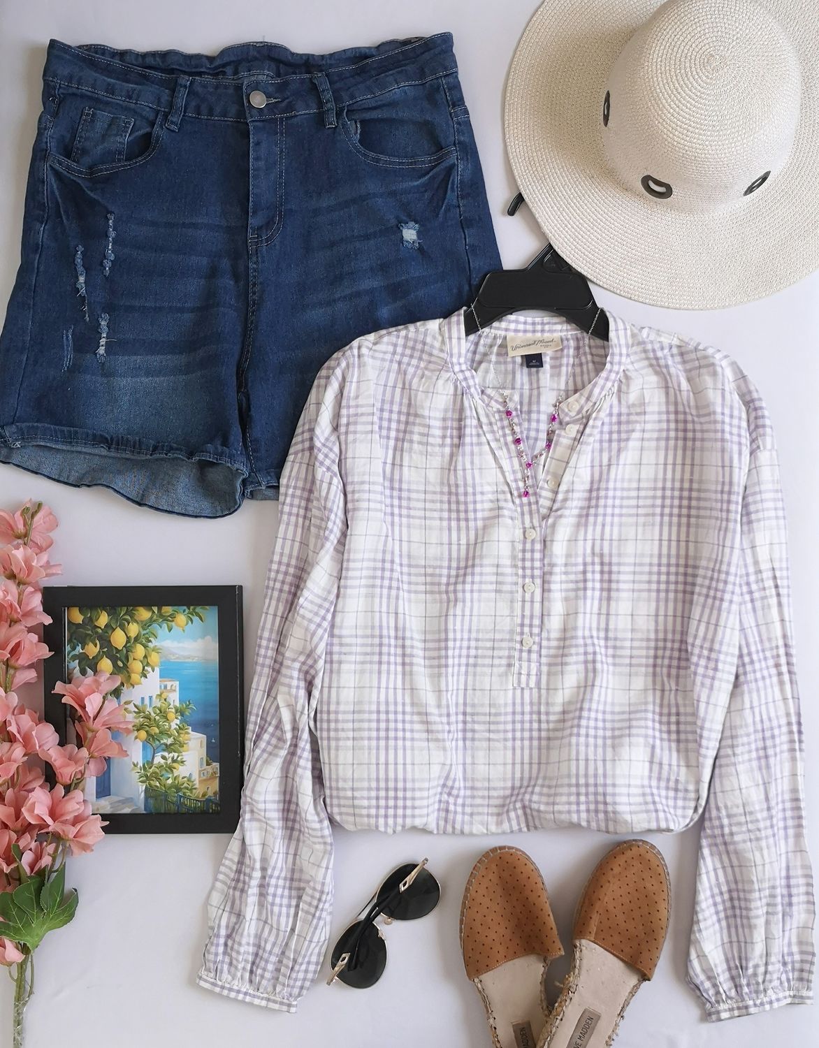 SHORT CINTURA ALTA Y BLUSA DE ALGODÓN