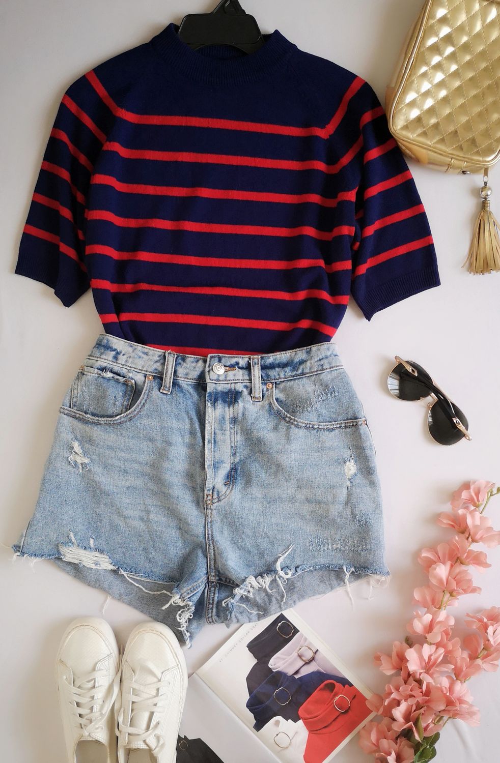 BLUSA CUELLO CERRADO CON SHORT
