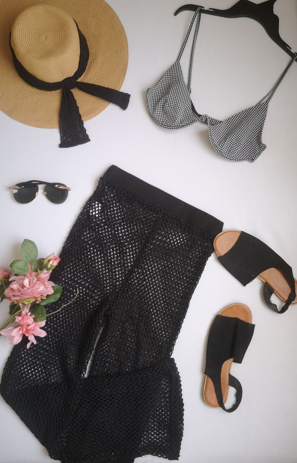 TOP CON PANTALÓN CALADO