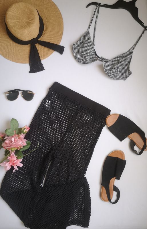 TOP CON PANTALÓN CALADO