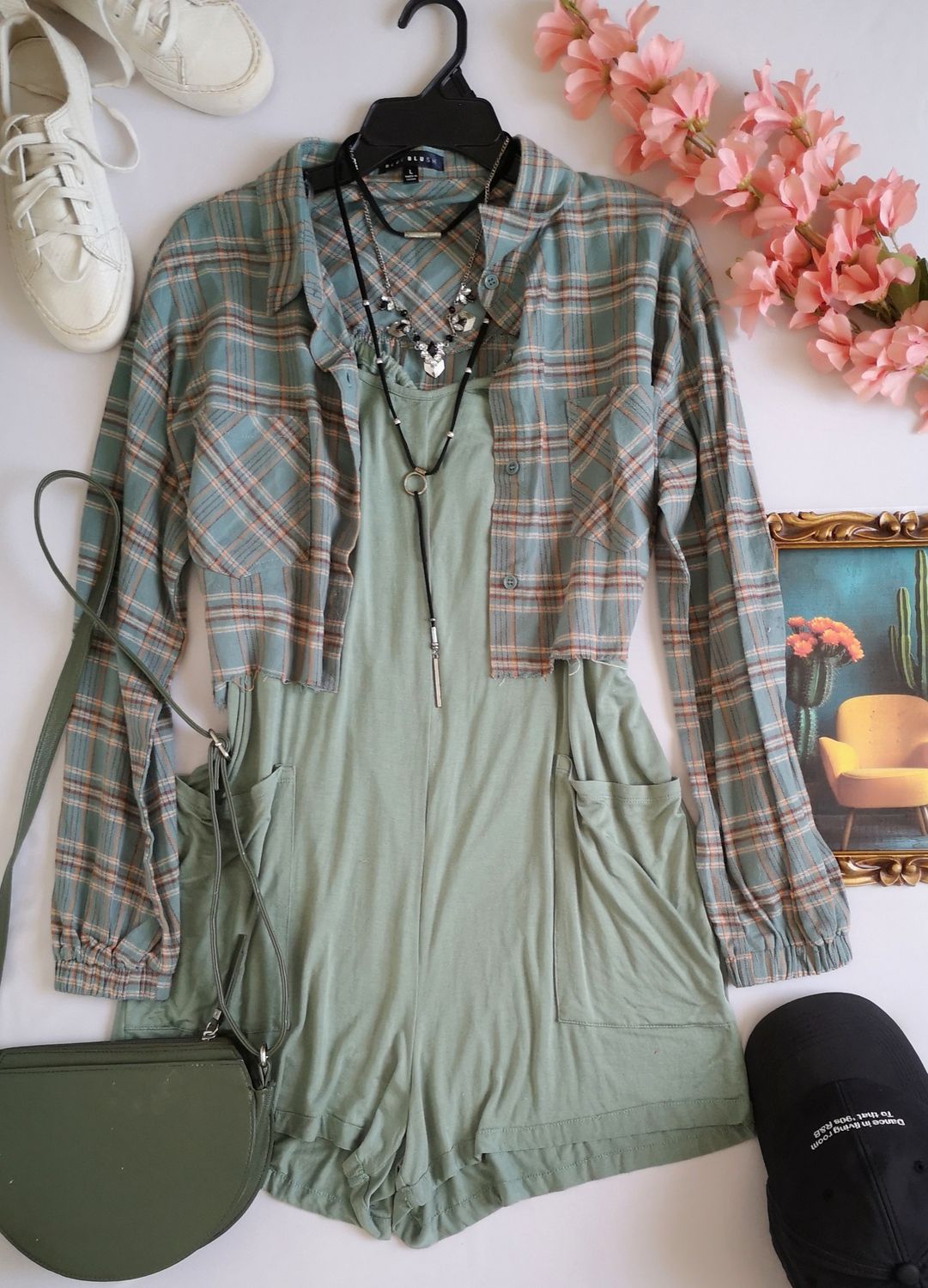 ENTERIZO TELA SUAVE CON BLUSA CORTA