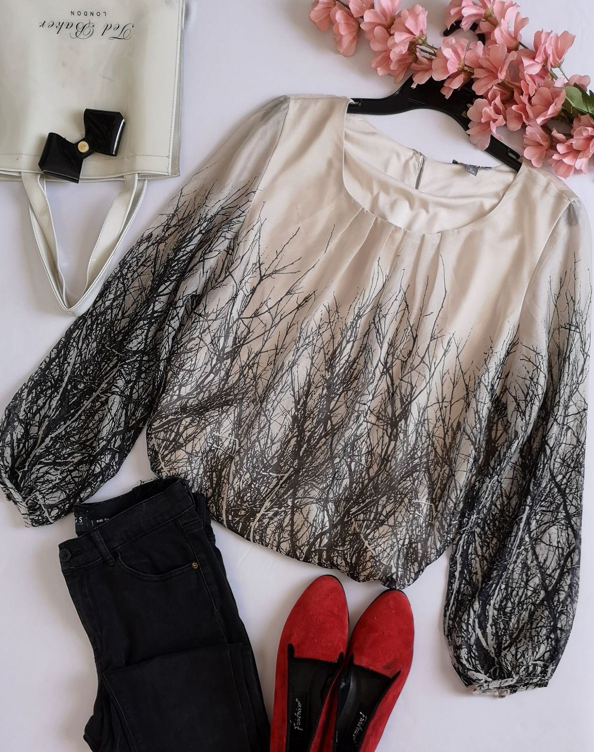 BLUSA CON ELÁSTICO ABAJO ❤️