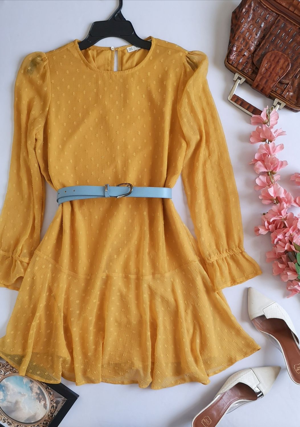 VESTIDO DE CHIFÓN INCLUYE CINCHO