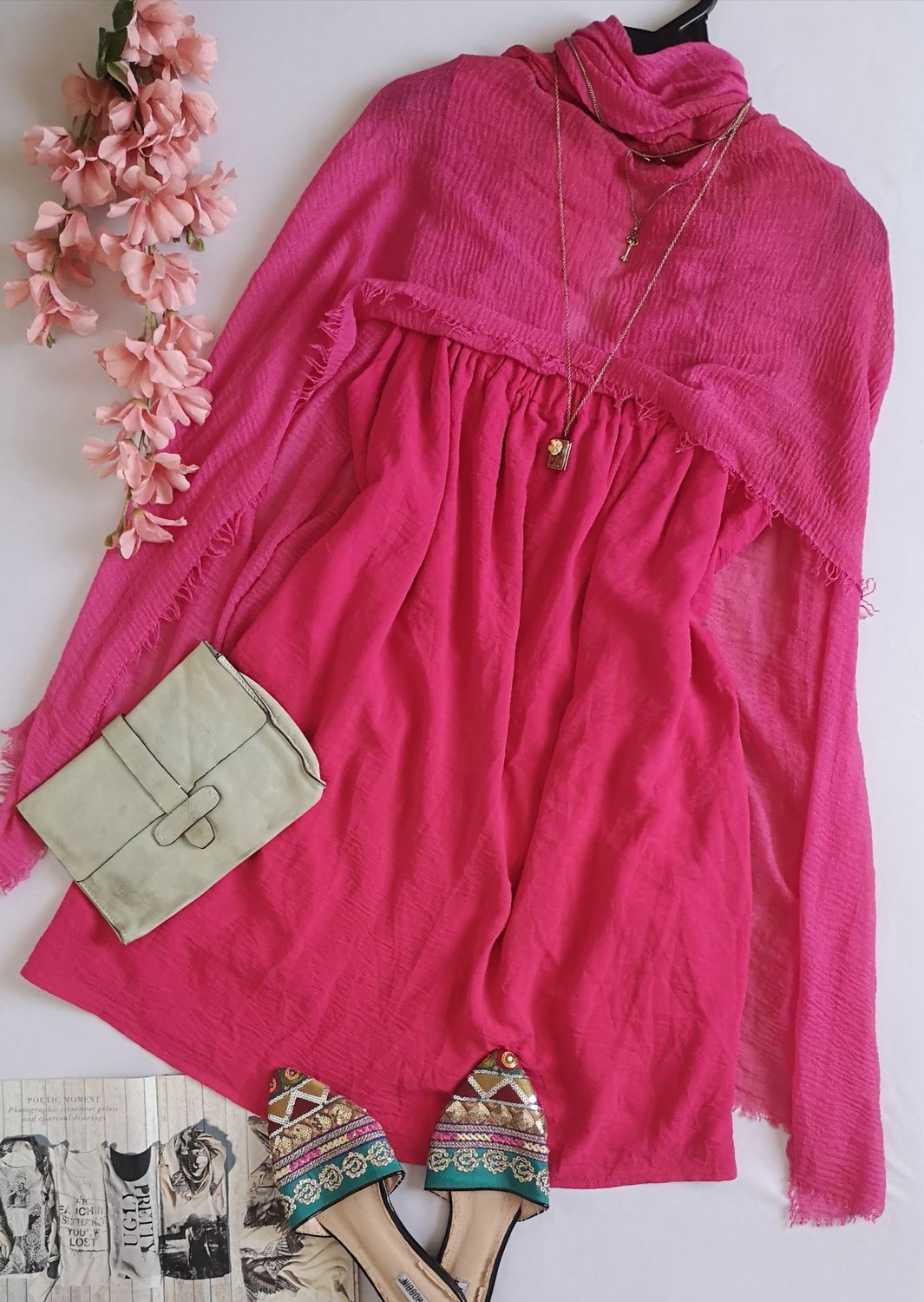 VESTIDO NUEVO ESTILO HOLGADO INCLUYE BUFANDA LIVIANA