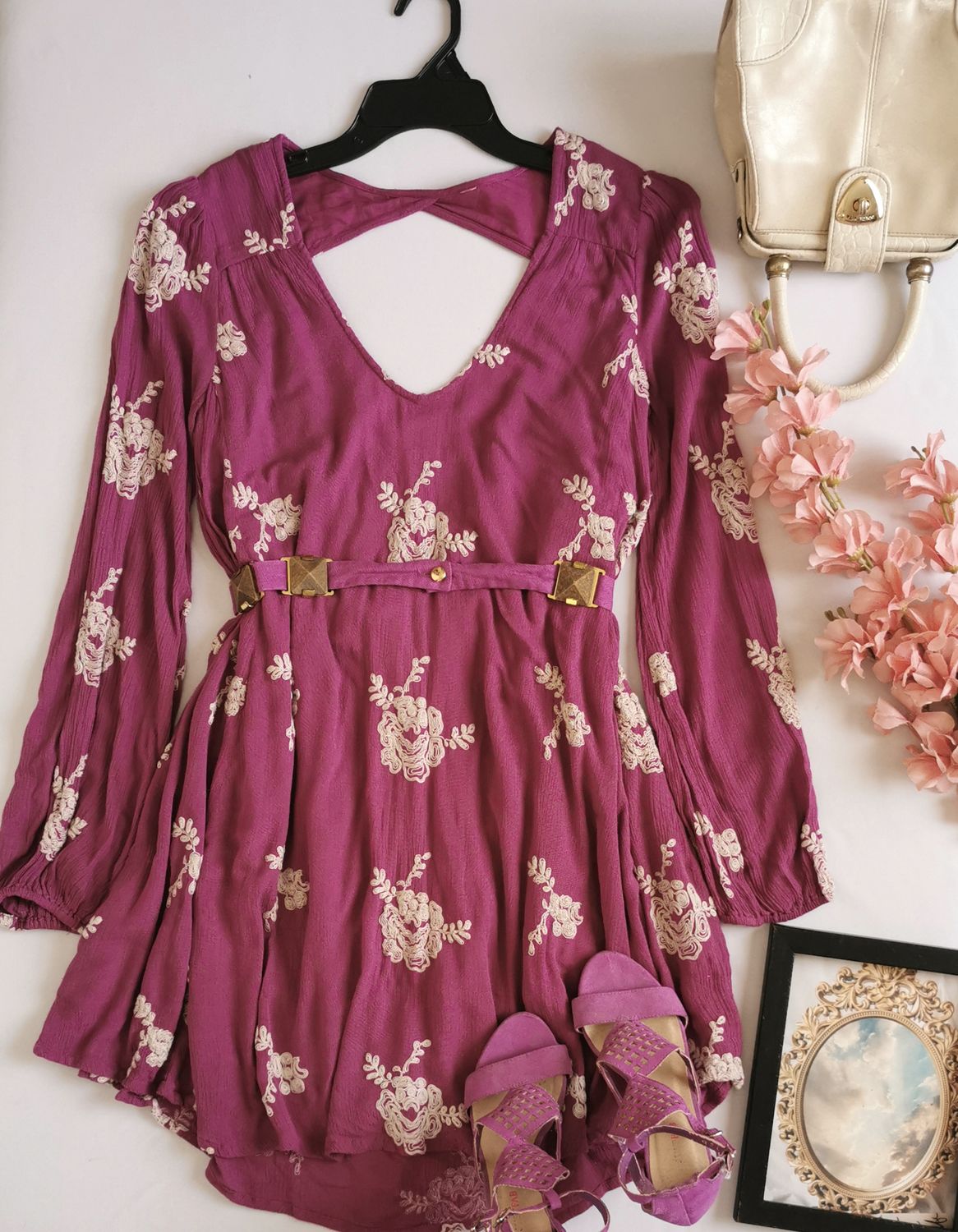 VESTIDO BORDADO ESTILO HOLGADO