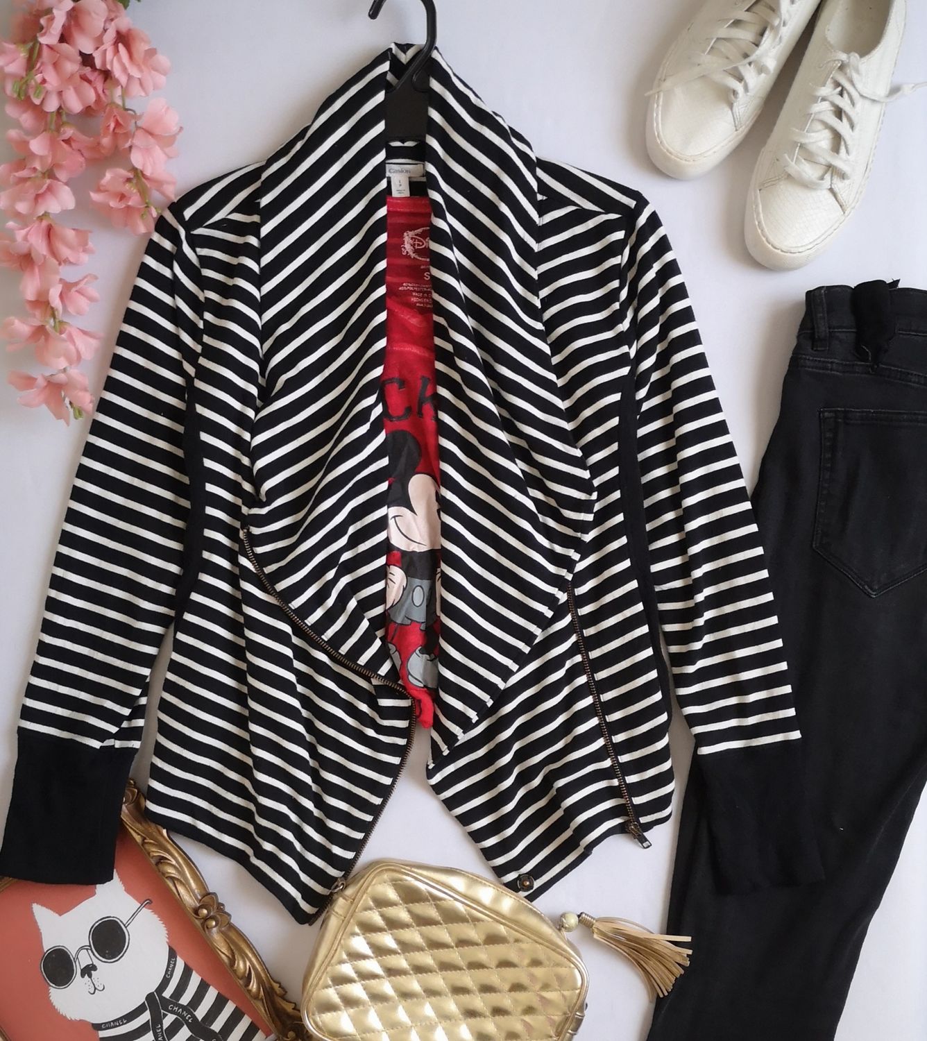 CHAQUETA TRASLAPADA CON ZIPPER 💙