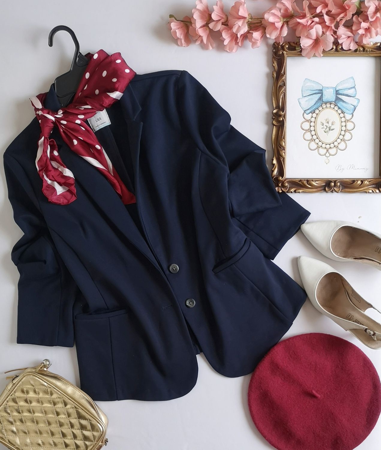 BLAZER CON BOLSAS ADELANTE 💙