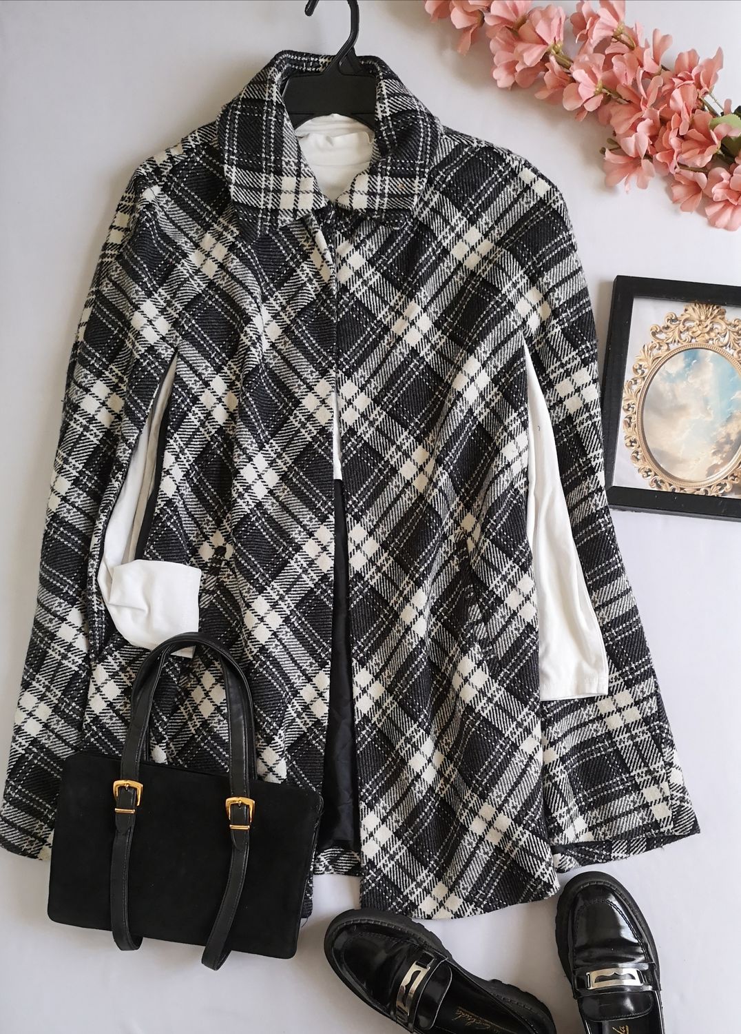 CAPA CON BOLSAS ADELANTE ⚓