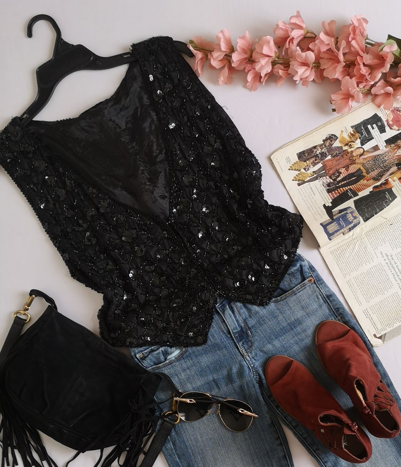 CHALECO BORDADO DE LENTEJUELAS