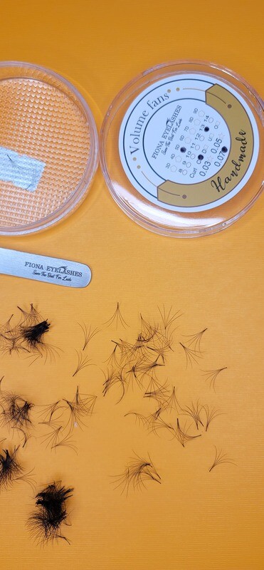 pre hand fans ( A Box of 500 Fans) 5D C curl 10mm 0.05