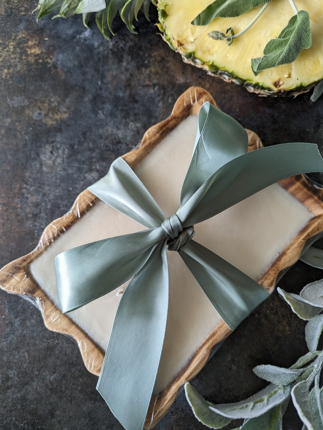 Dough Bowl Candle - Pineapple Sage