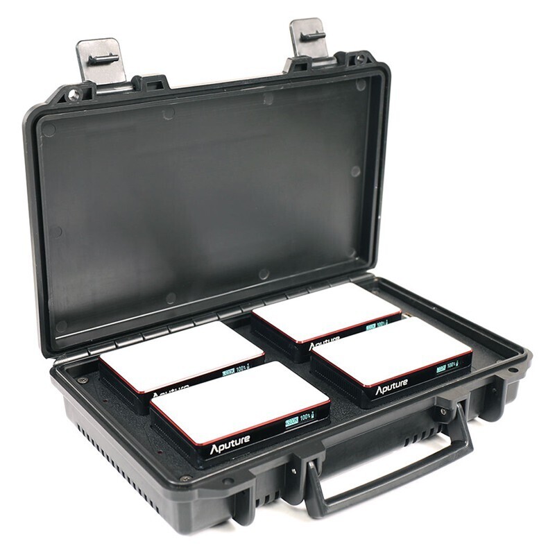 MC 4  kit Travel Aputure