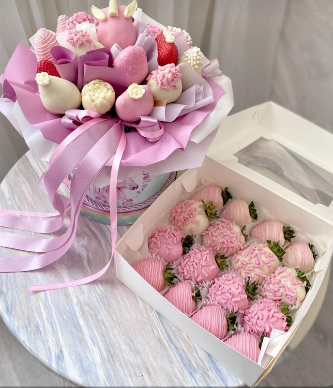 Custom Chocolate-Covered Strawberry Arrangement