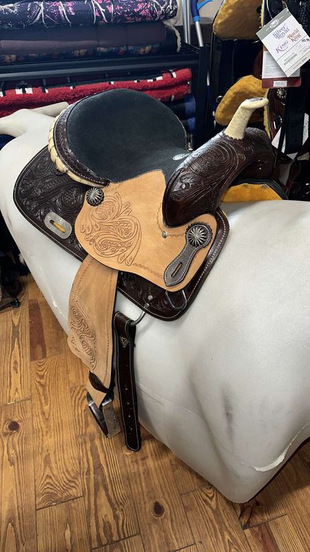 Double T Barrel/Trail Saddle Dark 14&quot;
