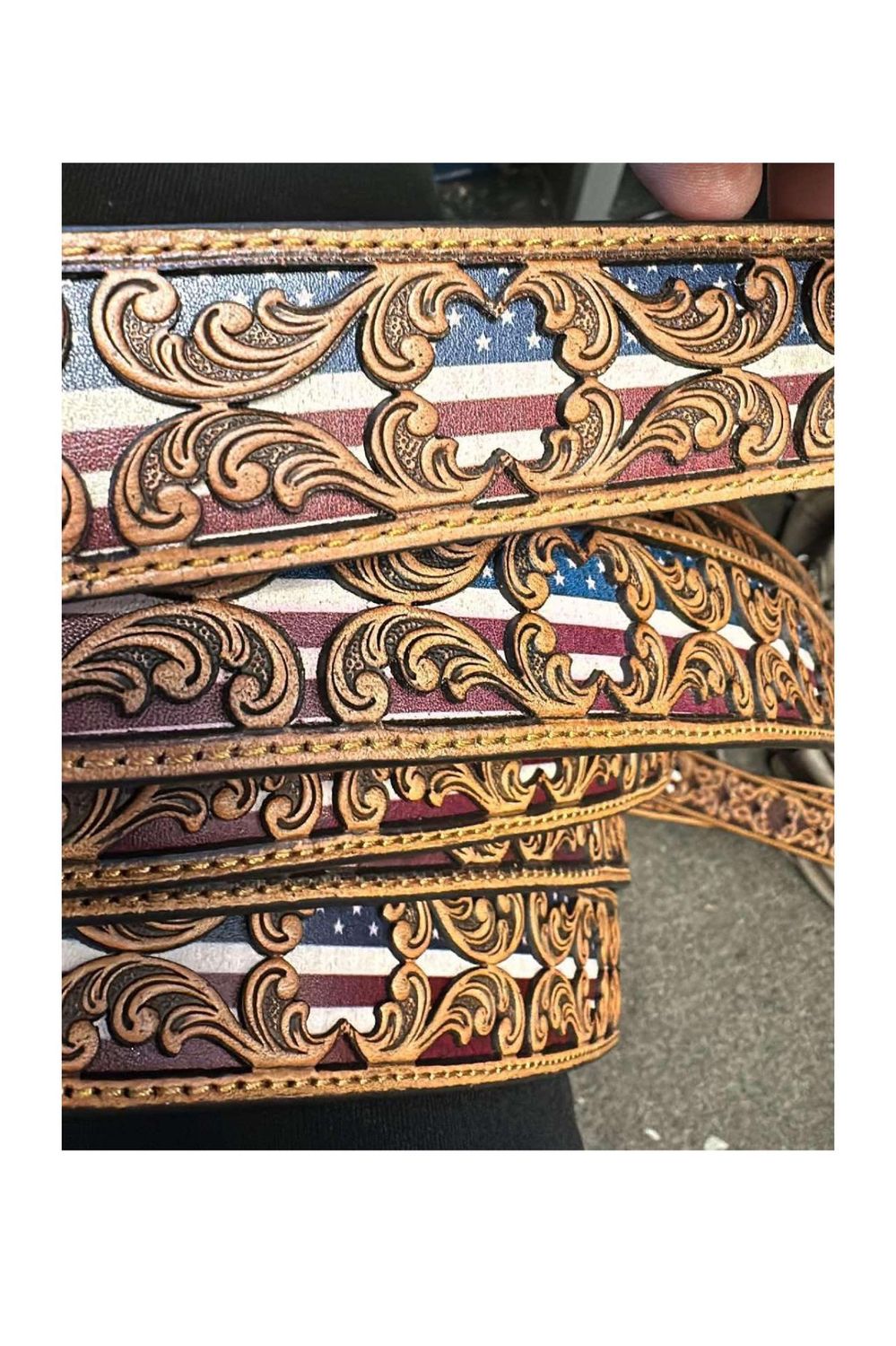 Tooled Overlay USA Flag Underlay Tan, Size: 32&quot;