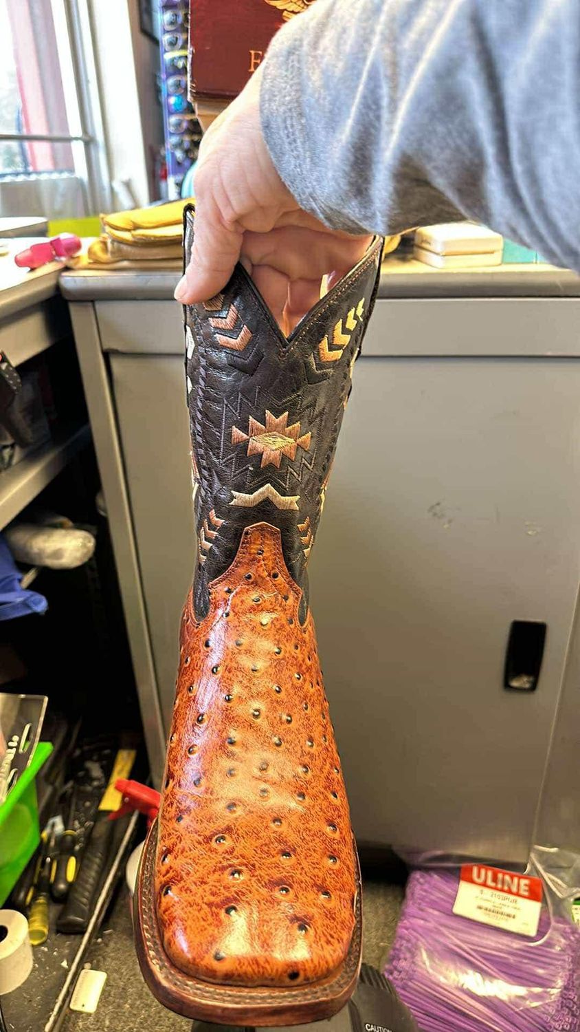 Rodeo Boot - Printed Avestruz Shedron, Size: 7, Color/Print: Brown/Printed Ostrich