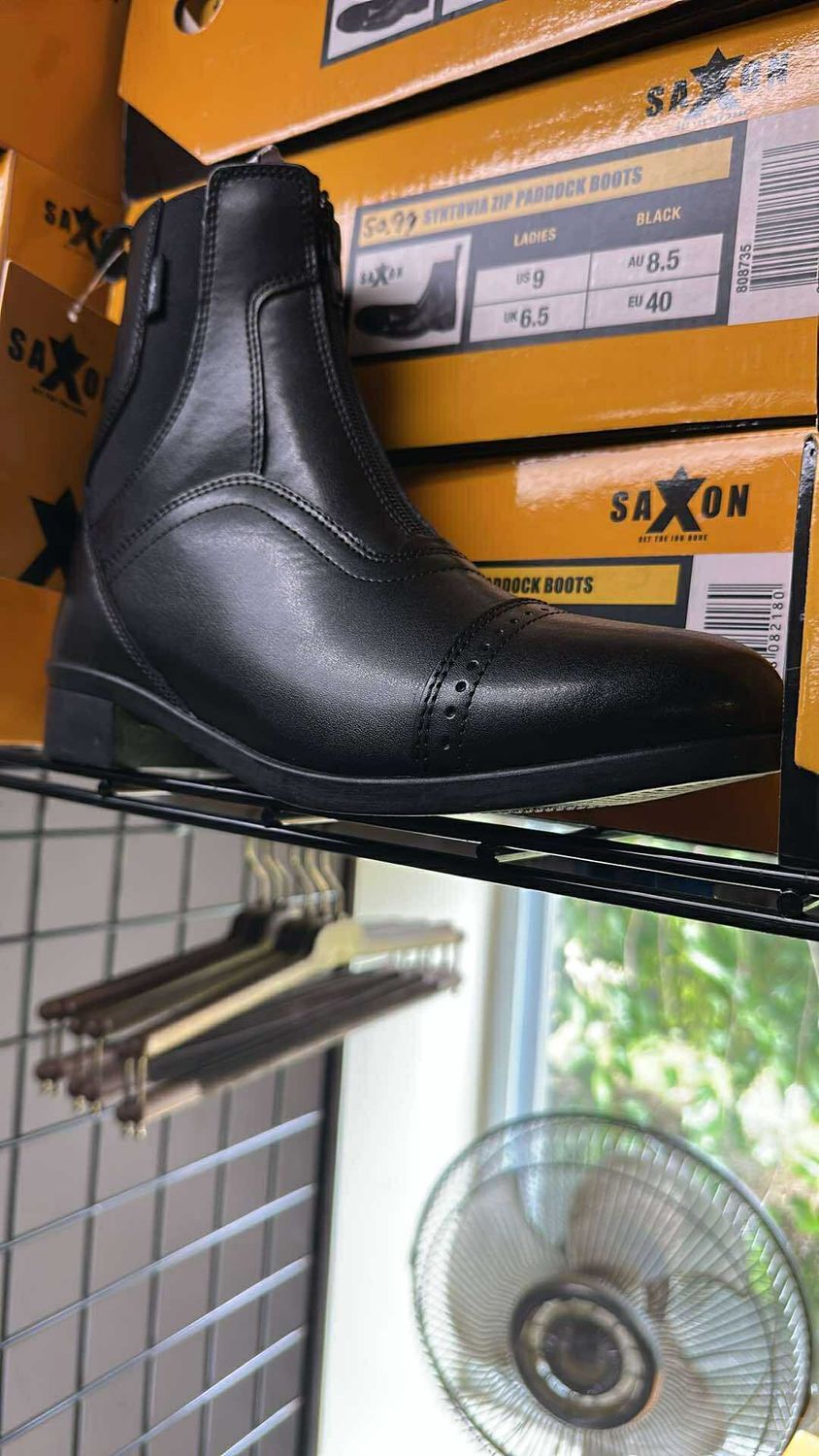Syntovia Zip Paddock Boots, Size: 1C